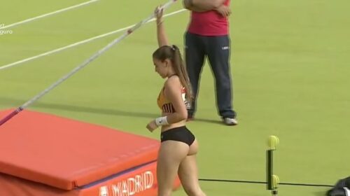 Clara Fernandez Butt